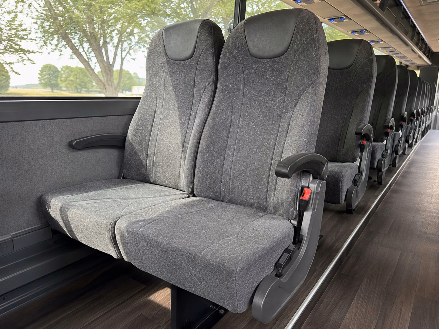how the distance and duration of your trip affect rowlett bus rental rates